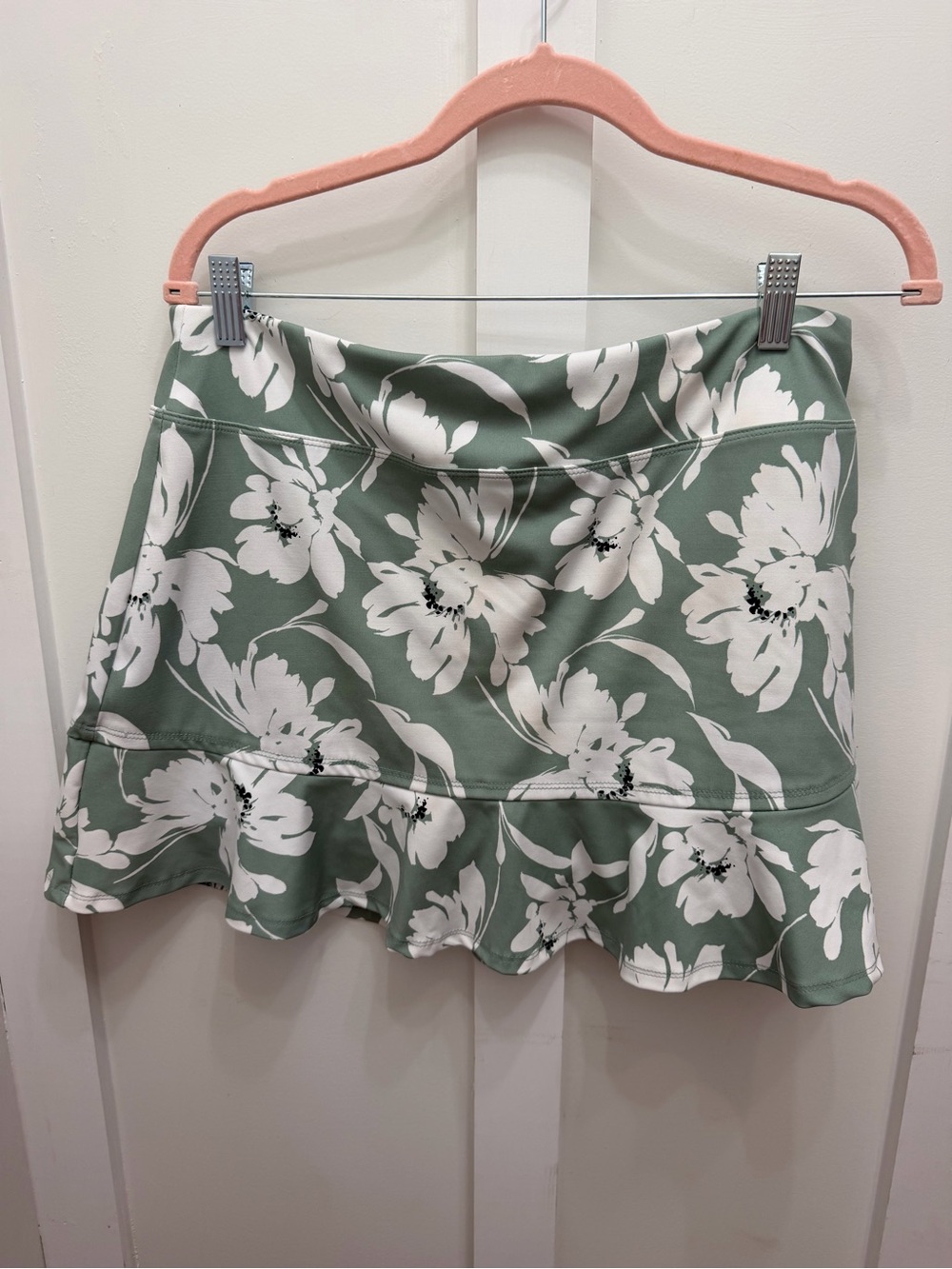 Tommy Bahama Sage Green Floral Ruffle Hem Skirt